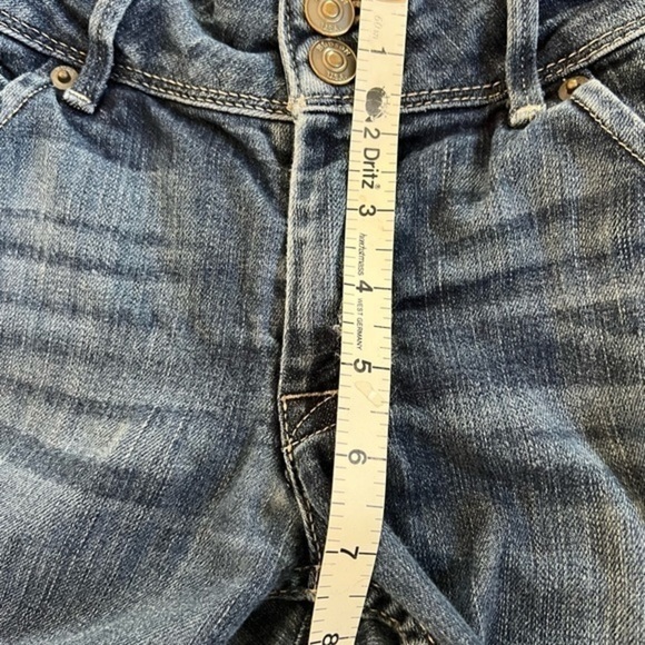 Hudson Jeans - Picture 4 of 7